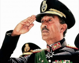 El presidente Anwar Sadat es asesinado en un desfile militar en El Cairo