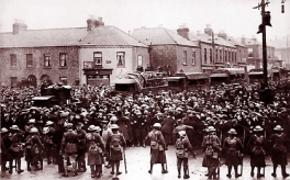 Domingo Sangriento de 1920: Durante un partido de fútbol en Irlanda, soldados británicos matan a tiros a futbolistas y miembros del público