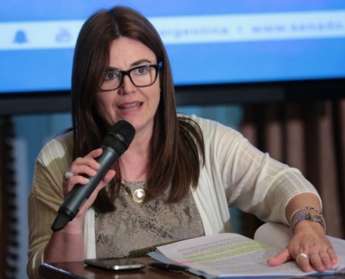 Sigrid Kunath apoyó la reforma política y la reelección de Bordet