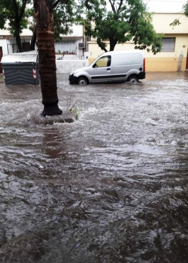 En un día, cayeron más de 250 milímetros en la capital entrerriana