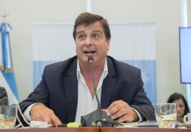 Marcelo Casaretto presentó un proyecto para correr la fecha de las PASO