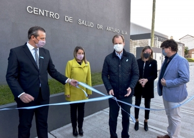 Bordet, Stratta y Bahl inauguraron oficialmente el Centro de Atención Primaria Arturo Illia