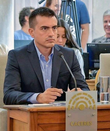 David Cáceres precandidato a vice intendente de Rosario Romero